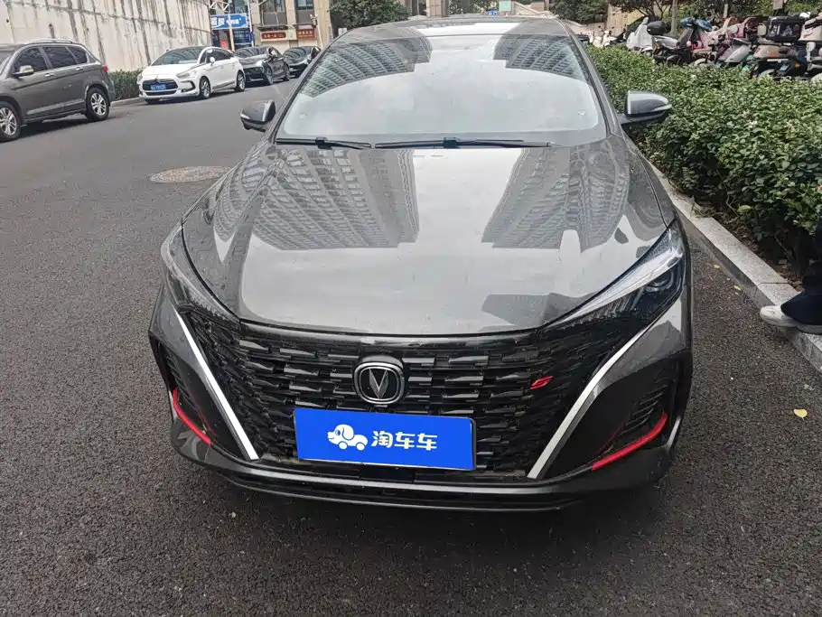 Changan Eado — миниатюра 2