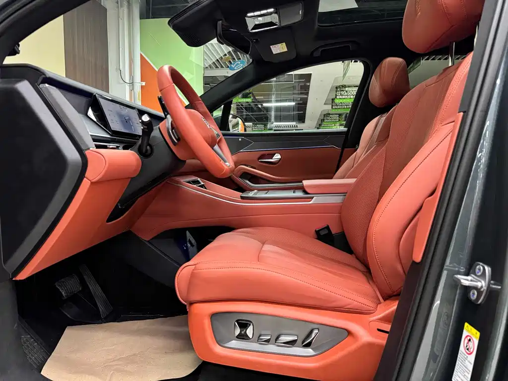 BYD Tang L — миниатюра 12