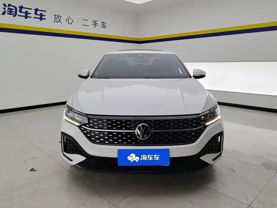 Volkswagen Lavida — миниатюра 2
