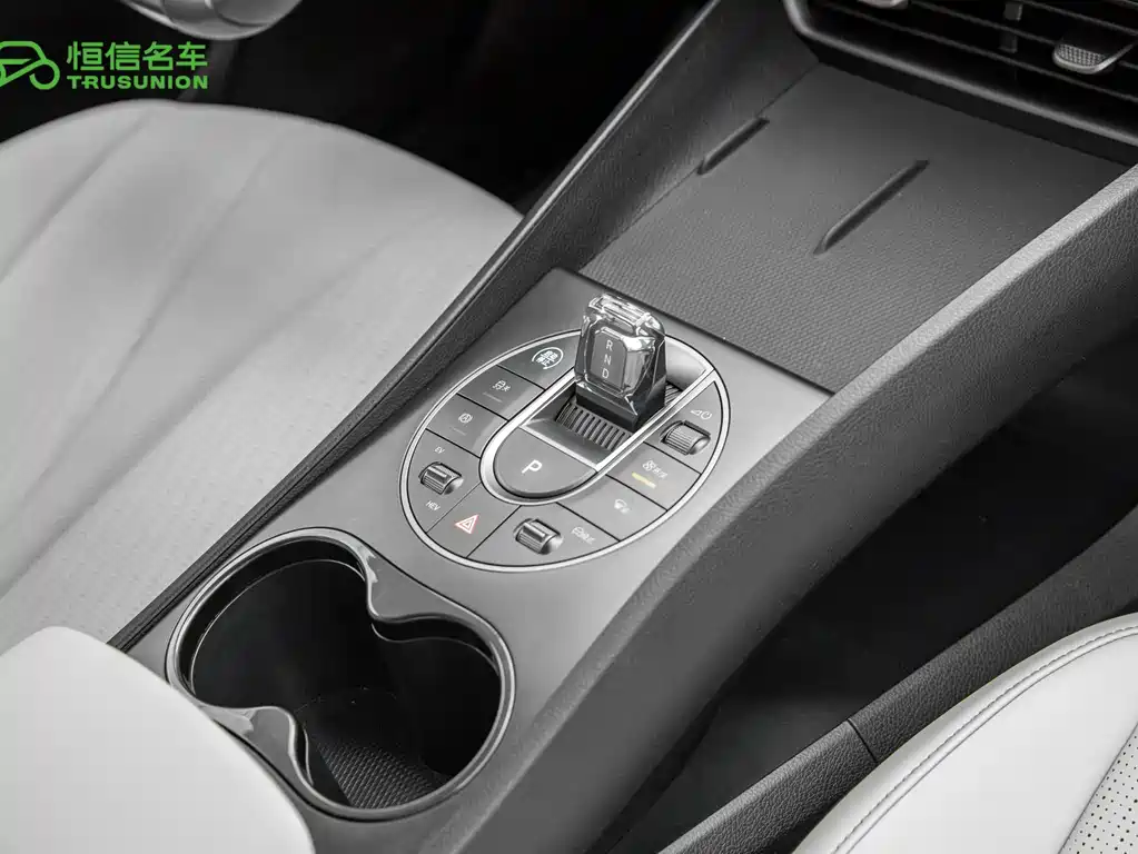 BYD Seal 05 DM-i — миниатюра 19