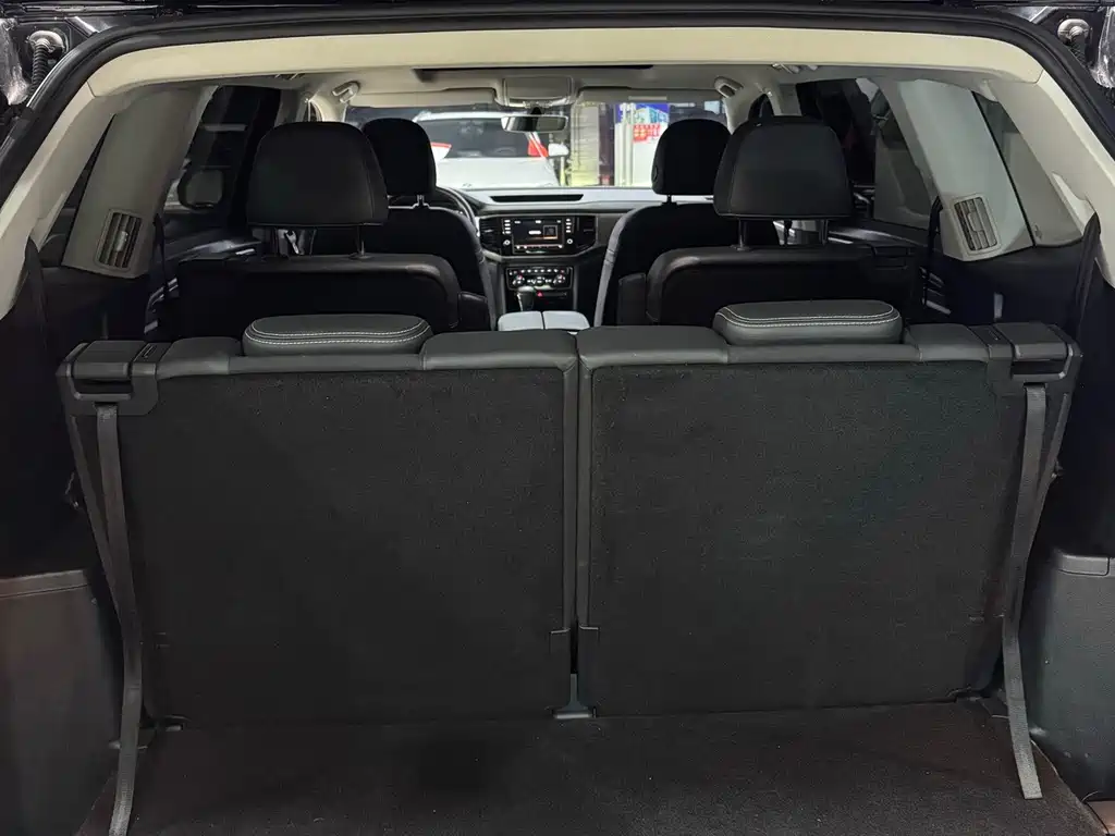 Volkswagen Teramont — миниатюра 12