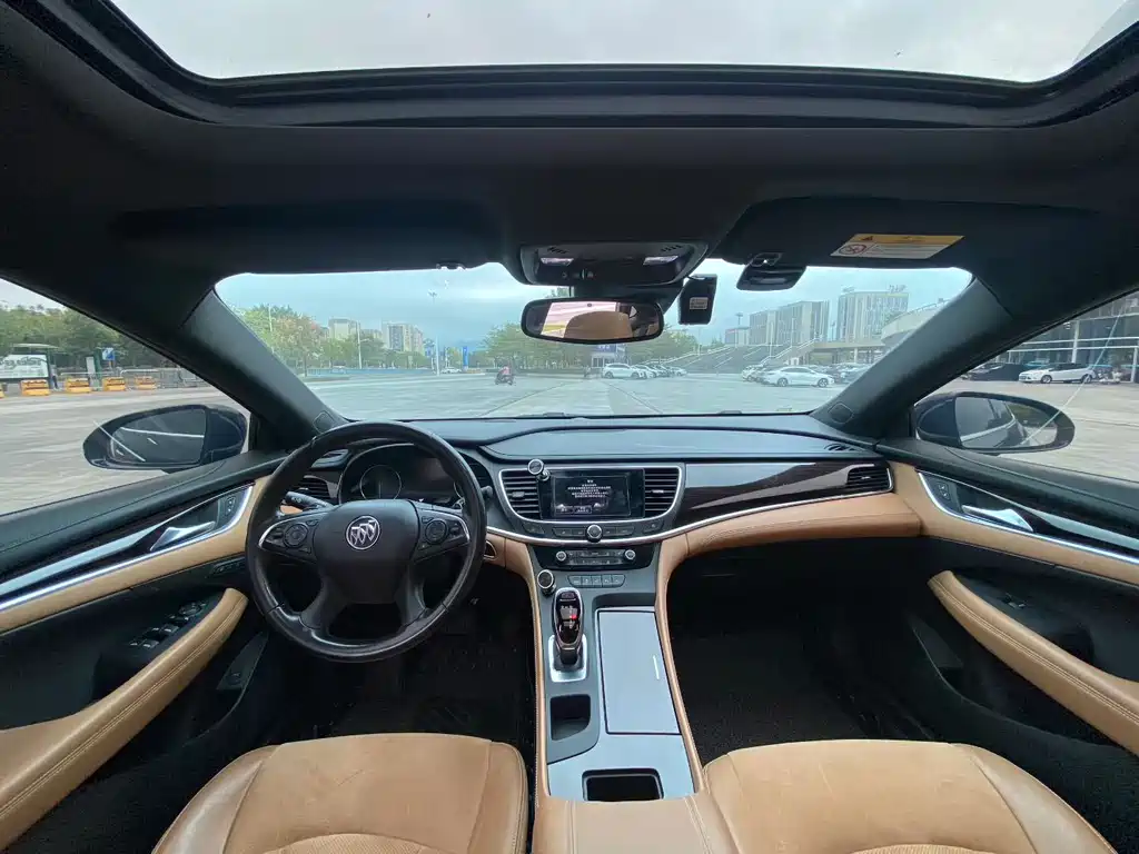 Buick LaCrosse — миниатюра 8