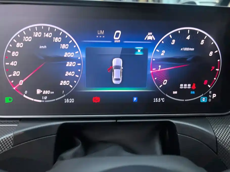 Mercedes-Benz C-Class — миниатюра 14