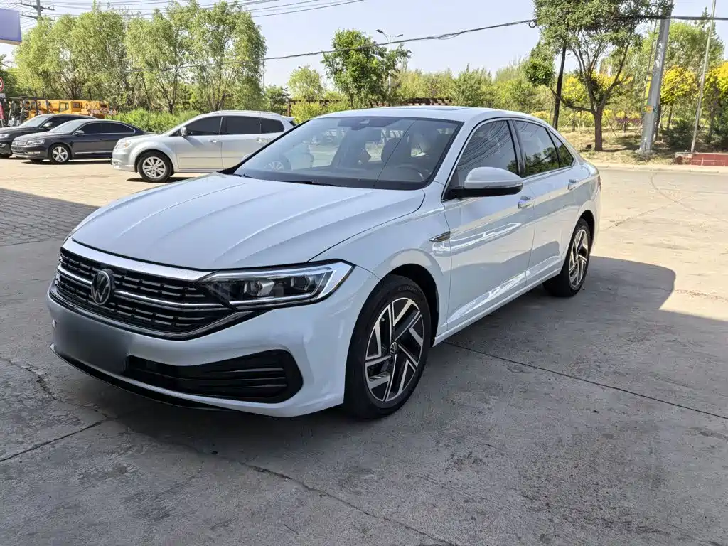 Volkswagen Sagitar — миниатюра 2