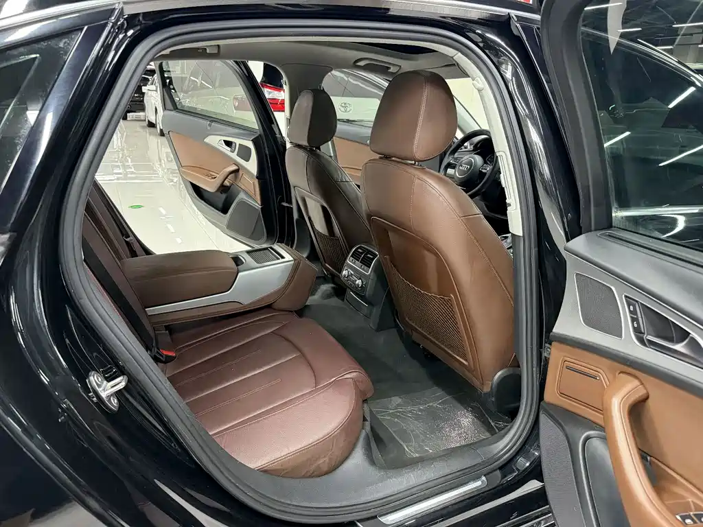 Audi A6L — миниатюра 10