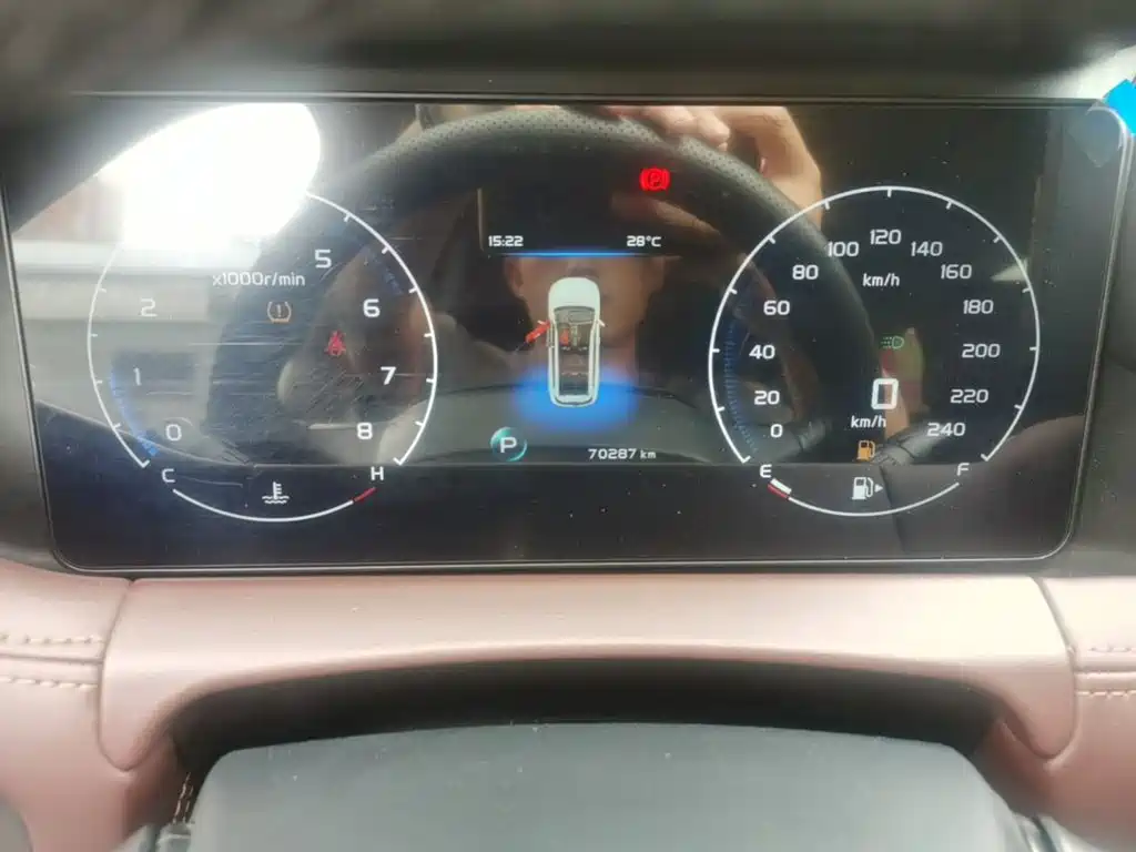 Geely Haoyue — миниатюра 12