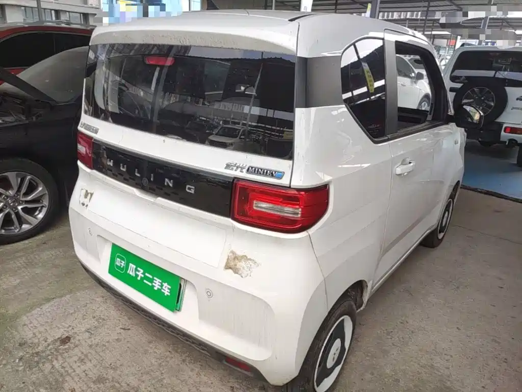 Wuling MINIEV — миниатюра 7