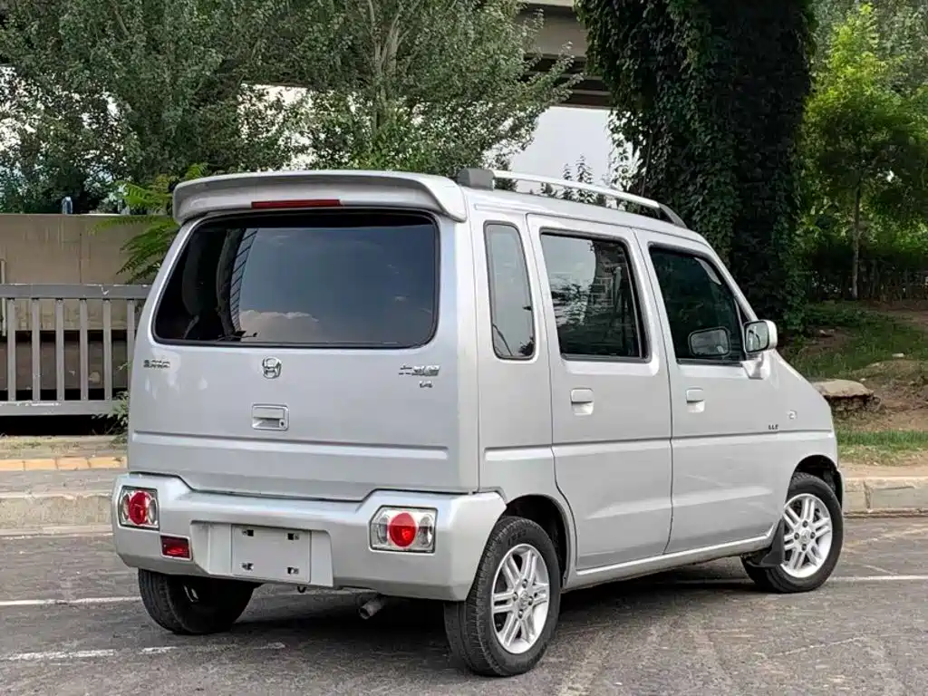 Suzuki Wagon R — миниатюра 11