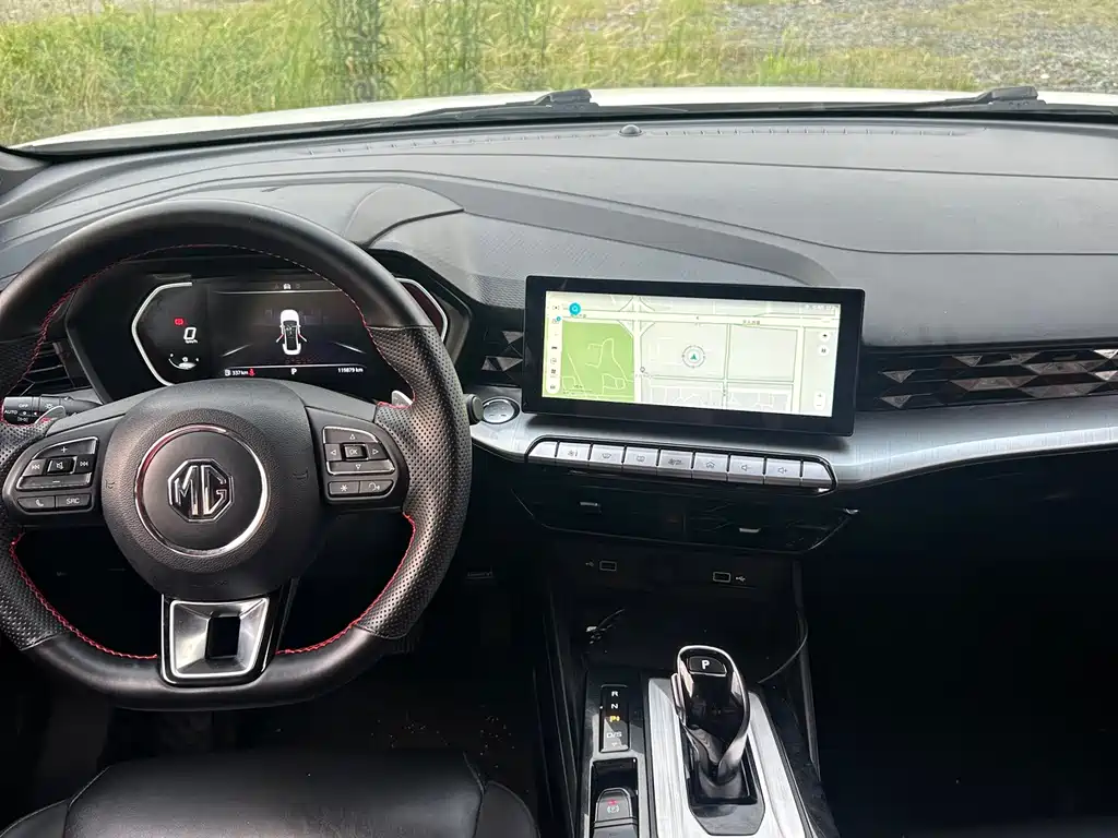 MG MG5 — миниатюра 6