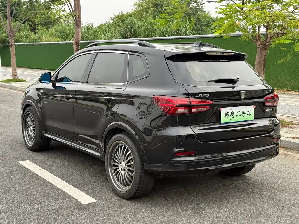 Roewe RX5 New Energy — миниатюра 7