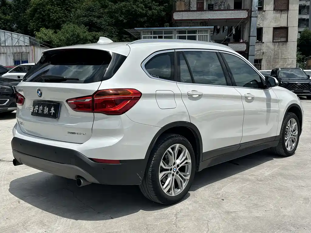 BMW X1 2019 sDrive20Li Lead