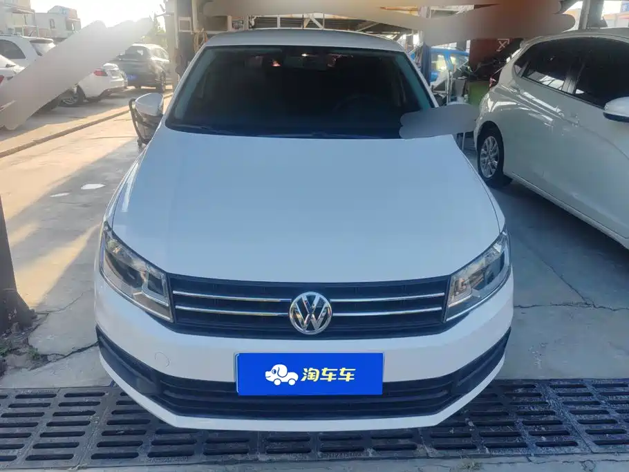Volkswagen Santana — миниатюра 2