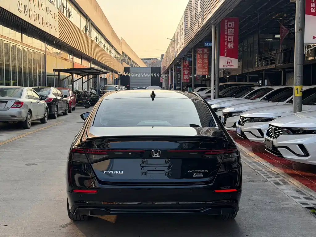 Honda Accord 2025 Sport 260TURBO Luxury