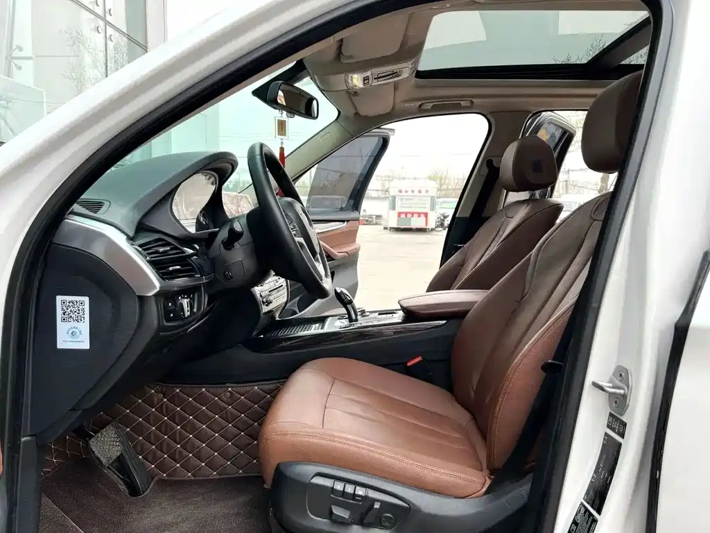 BMW X5 (Import) — миниатюра 5