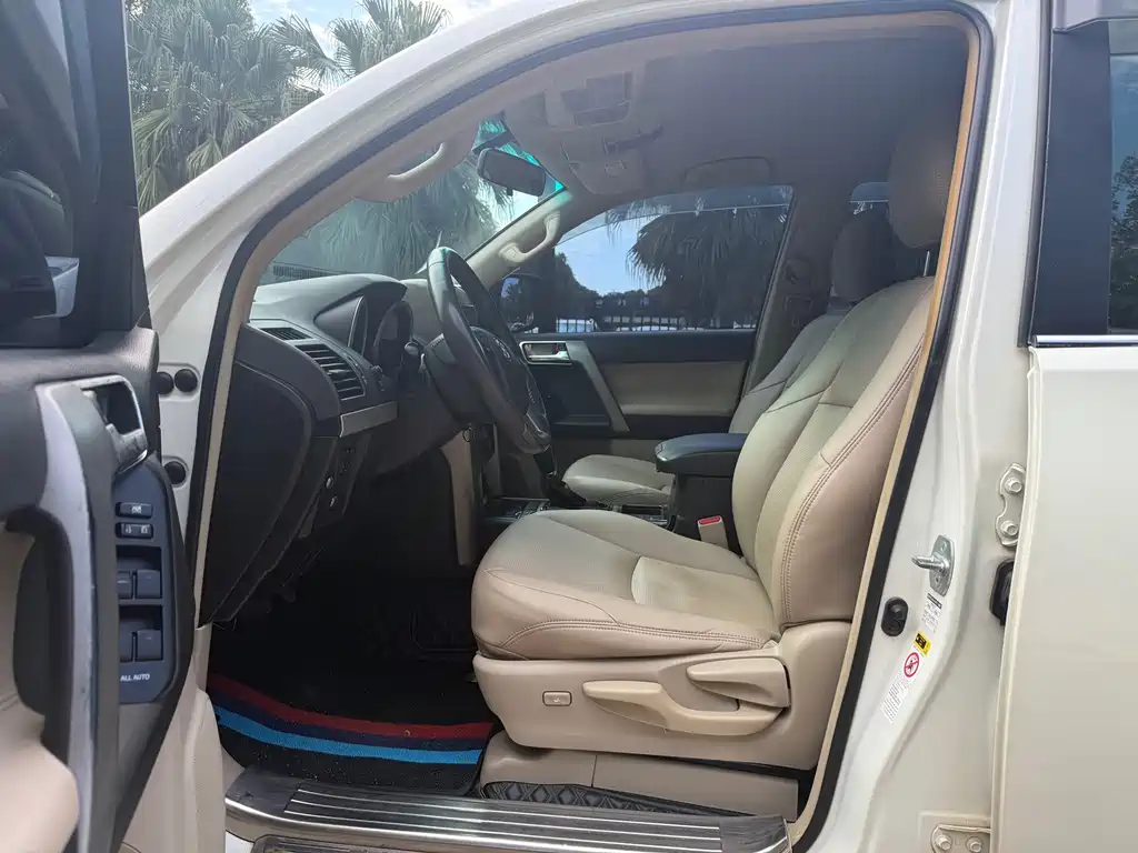 Toyota Prado (Import) 2.7L Auto Standard Edition, фото 4
