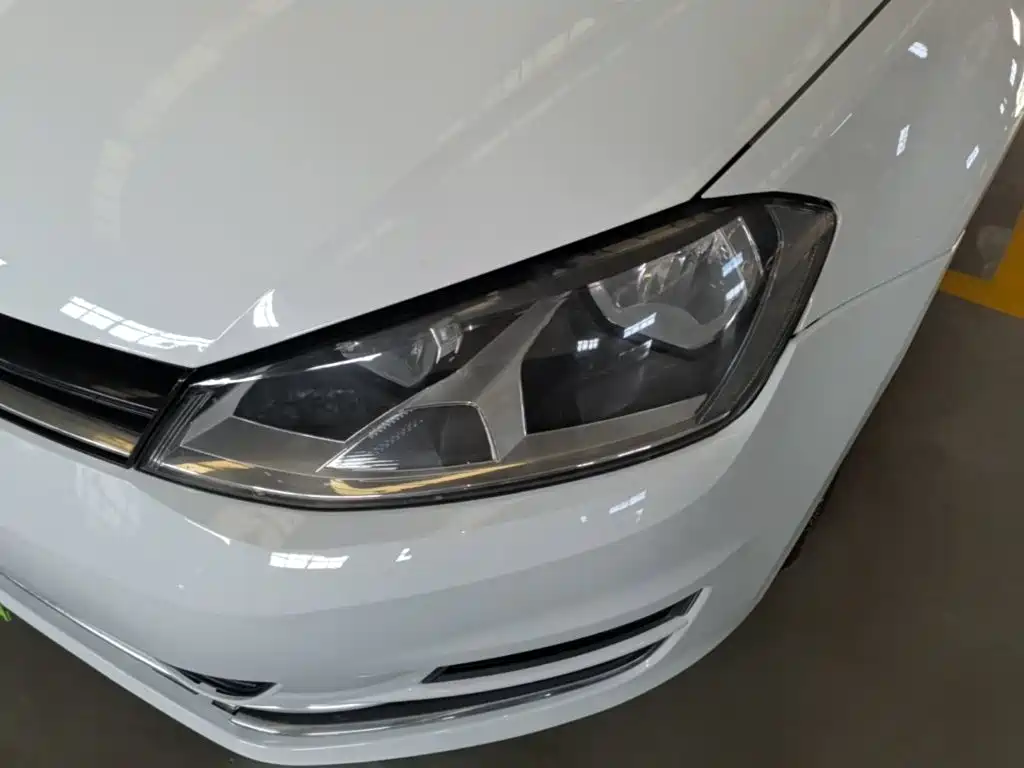 Volkswagen Golf — миниатюра 24