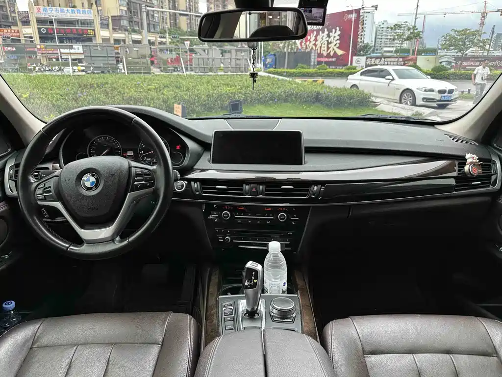 BMW X5 (Import) — миниатюра 8