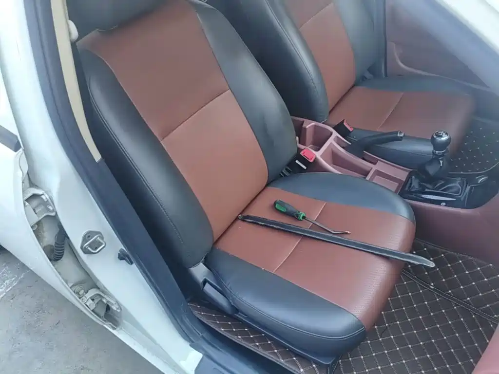 BYD F3 — миниатюра 25