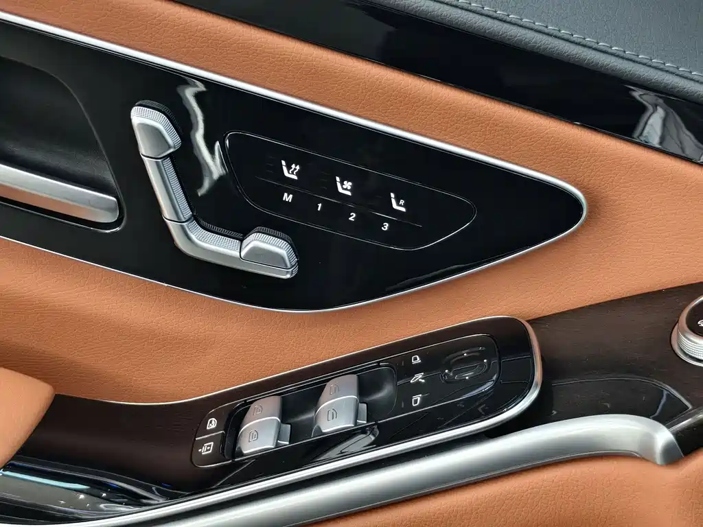 Mercedes-Benz S-Class New Energy — миниатюра 13