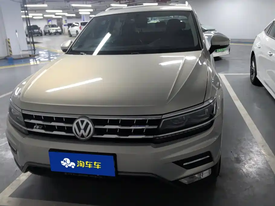 Volkswagen Tiguan L — миниатюра 2