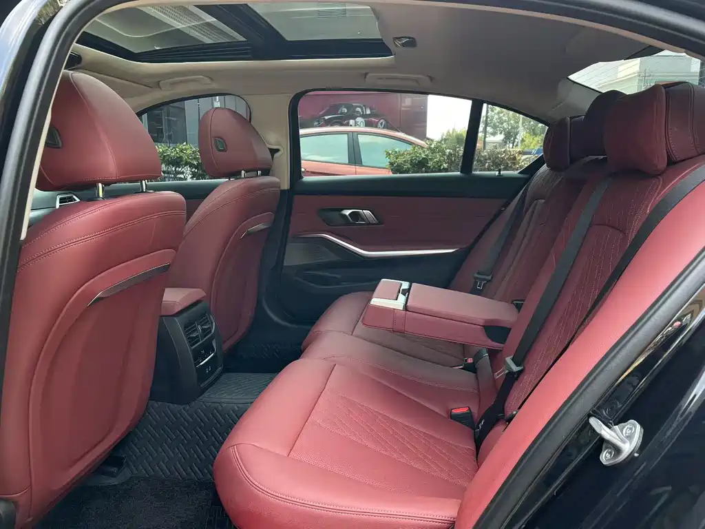 BMW 3 Series — миниатюра 5