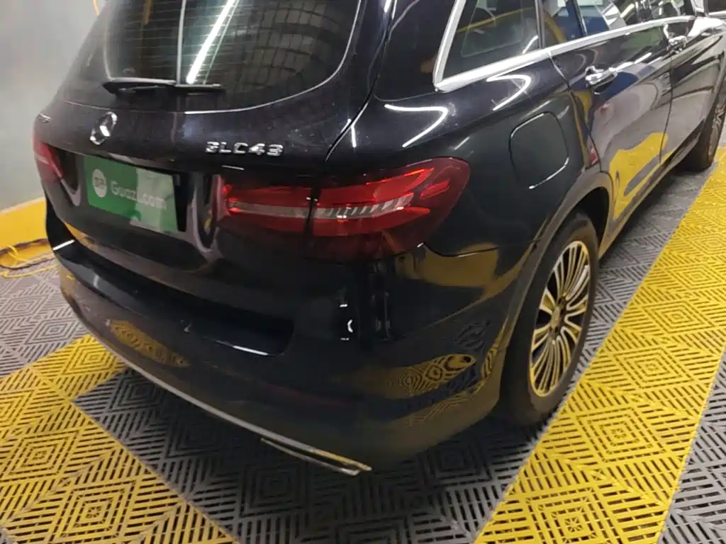 Mercedes-Benz GLC — миниатюра 8