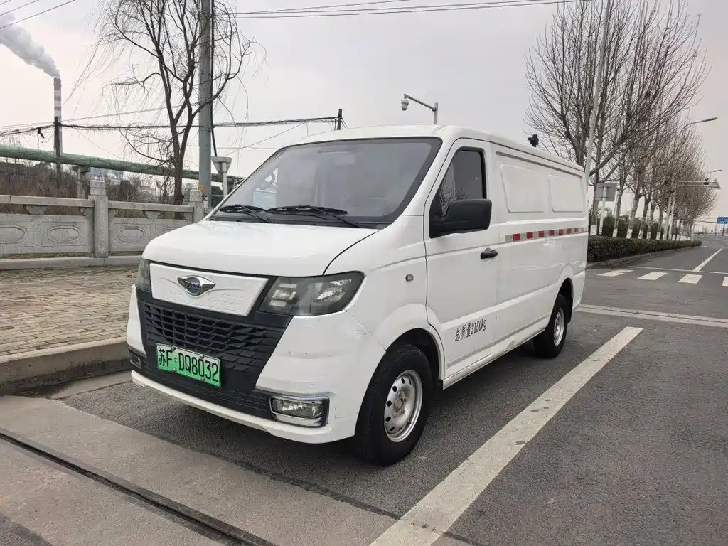 FOTON ERA EV6
