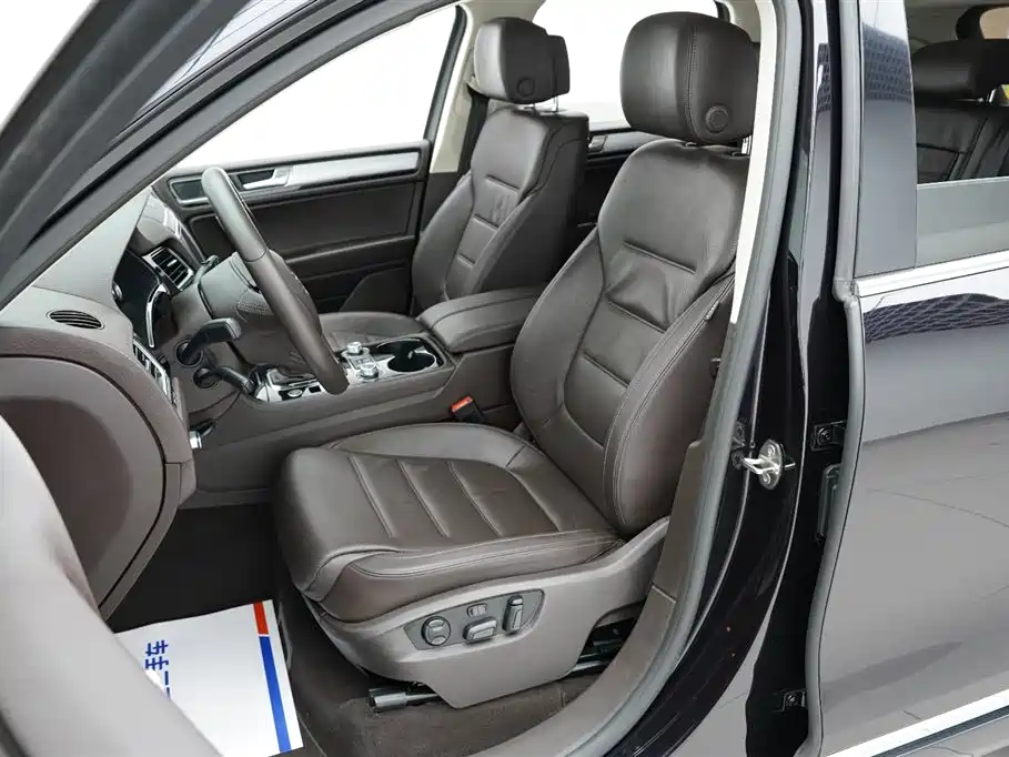 Volkswagen Touareg 2017 3.0TSI
