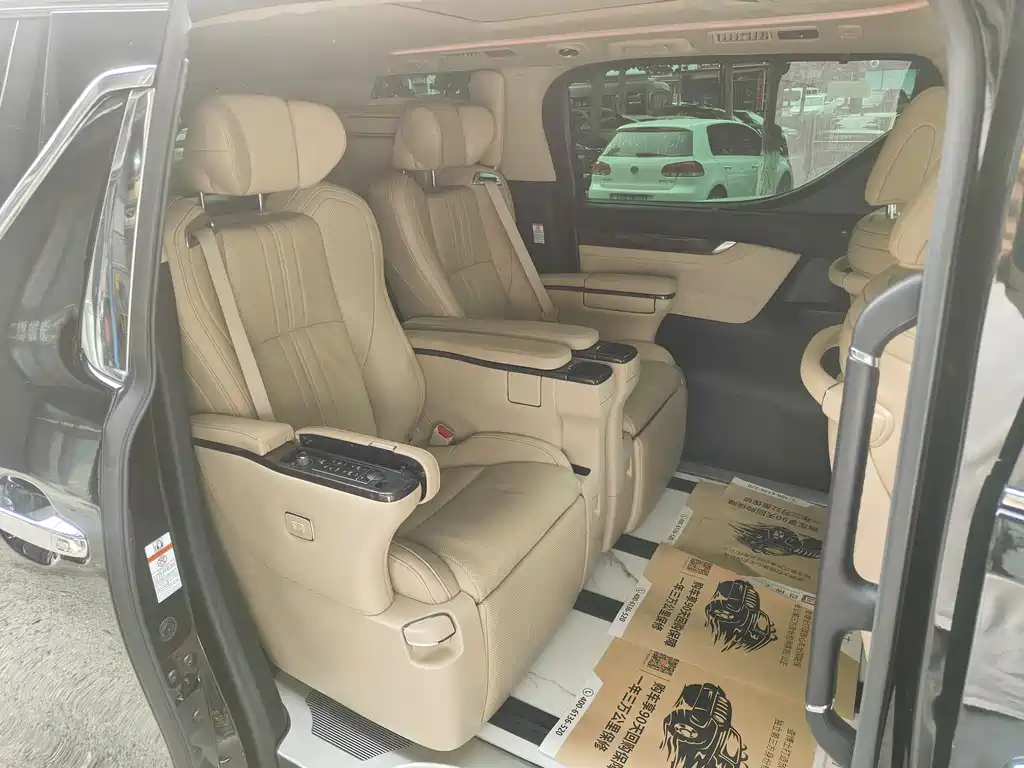 Toyota Alphard 2020 2.5L Luxury