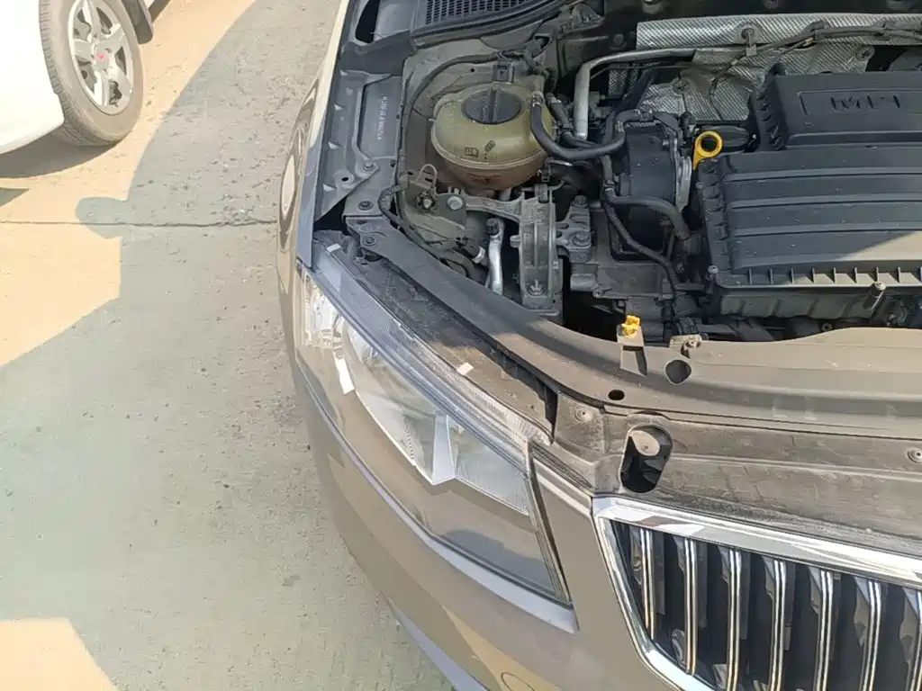 Skoda Octavia — миниатюра 11
