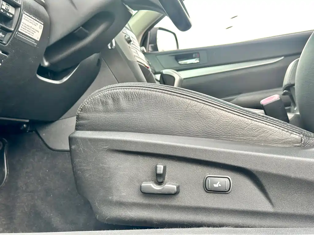 Subaru Legacy 2.0i Luxury Edition, фото 20