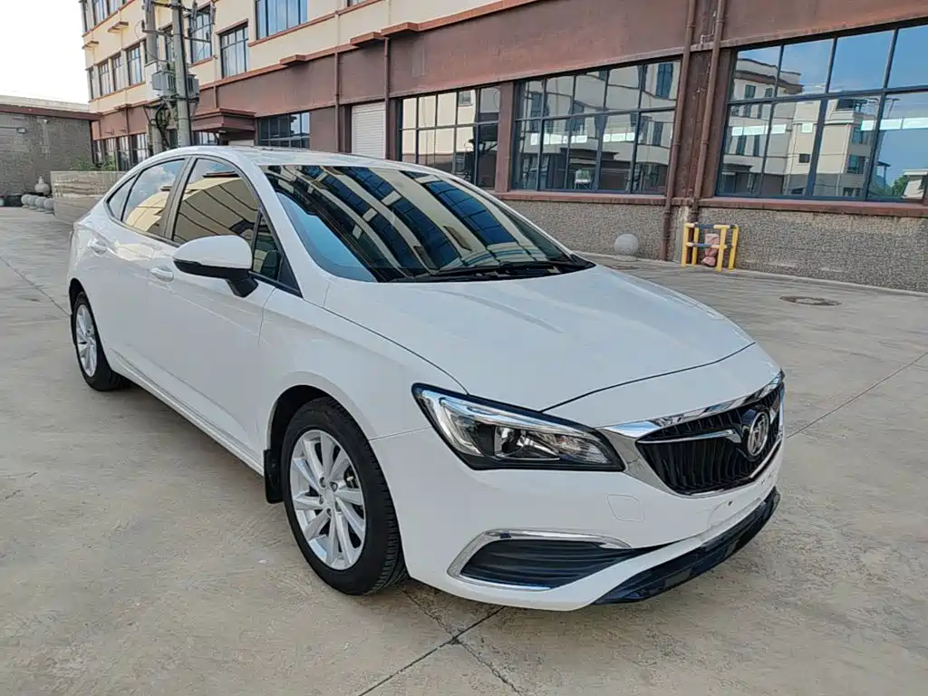 Buick Verano — миниатюра 4