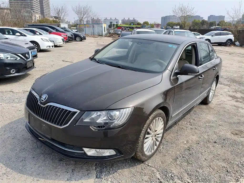Skoda Superb 2015