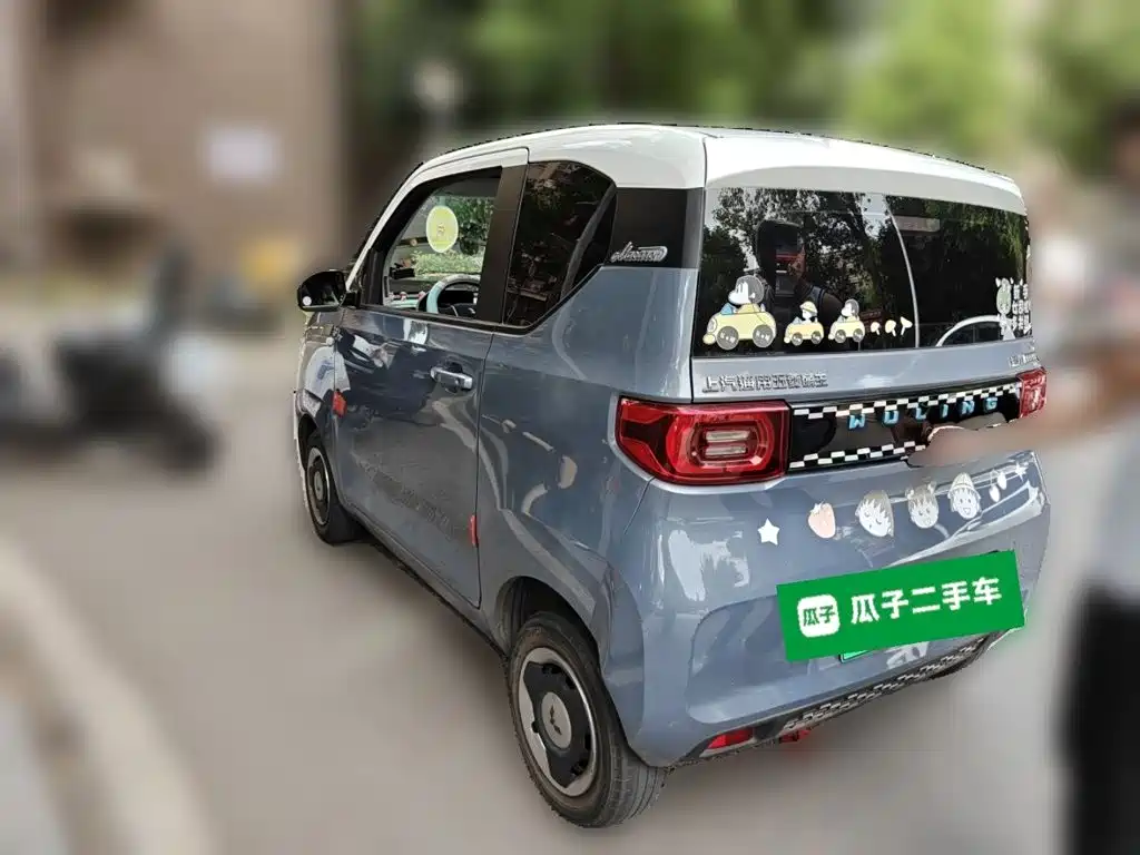 Wuling MINIEV — миниатюра 4