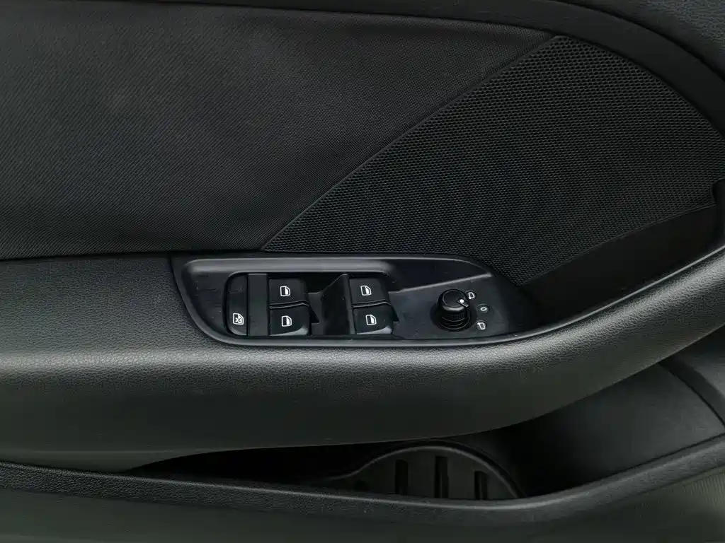 Audi A3 — миниатюра 9