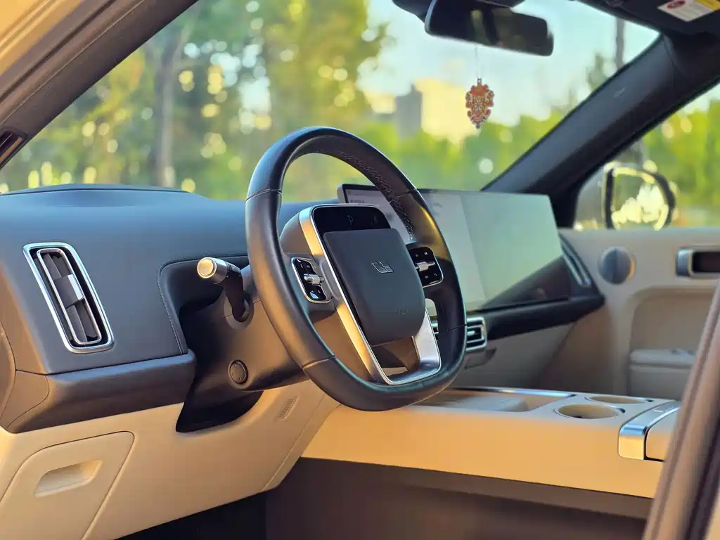 Li Auto Li L7 — миниатюра 4