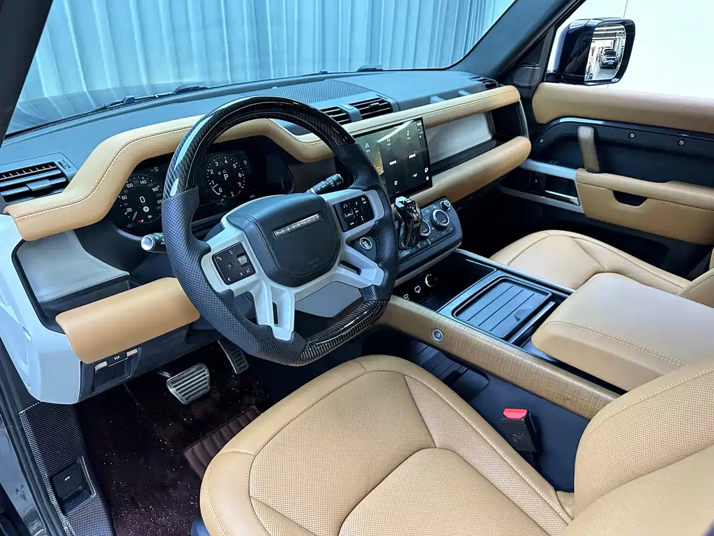 Land Rover Defender — миниатюра 7