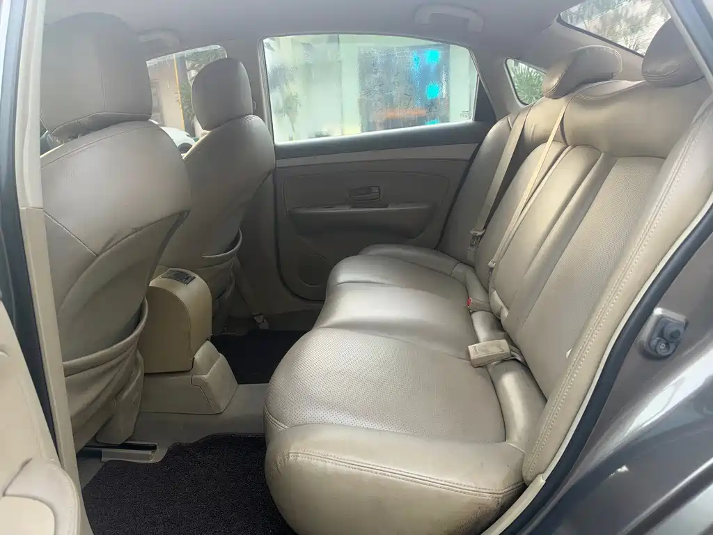 Nissan Sylphy — миниатюра 13
