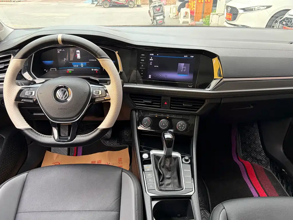 Volkswagen Sagitar — миниатюра 5