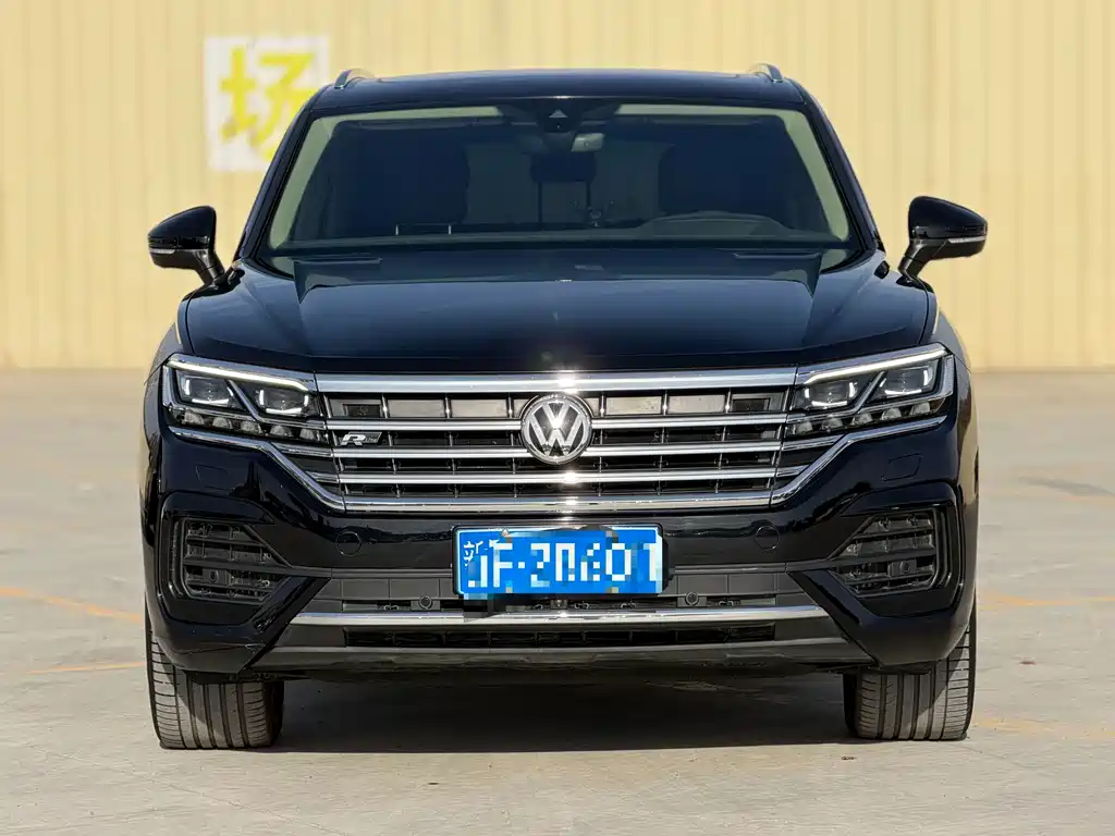 Volkswagen Touareg — миниатюра 3