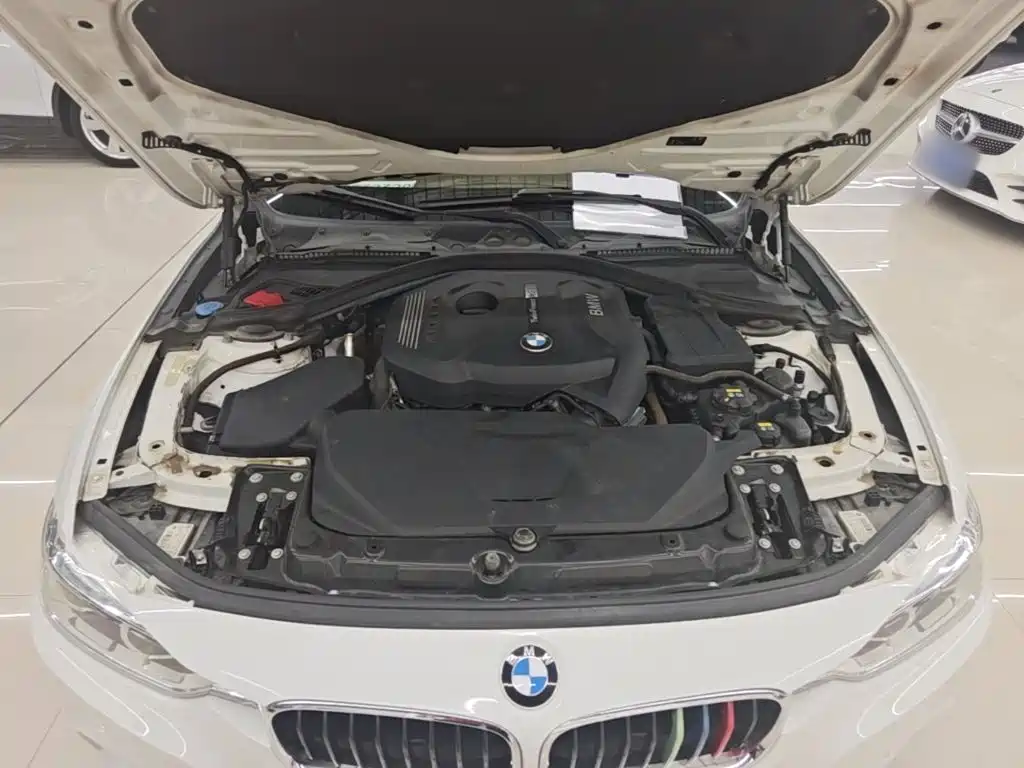 BMW 3 Series — миниатюра 20