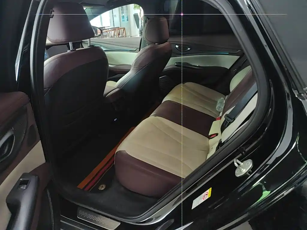 BYD Seal — миниатюра 17