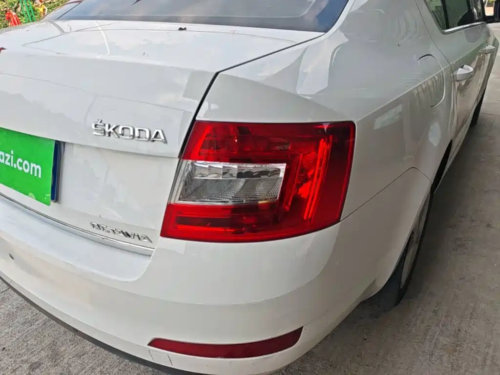 Skoda Octavia — миниатюра 8