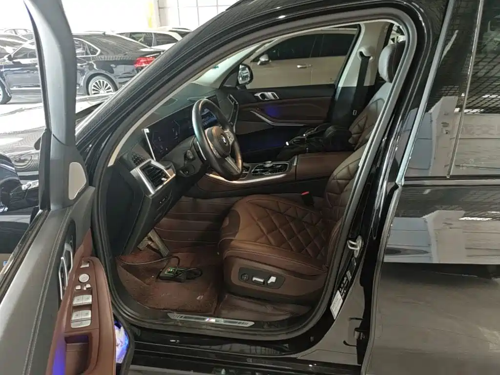 BMW X5 — миниатюра 15
