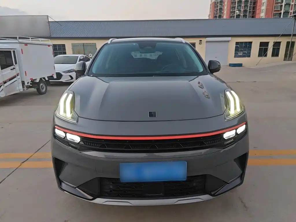 Lynk & Co 06 — миниатюра 3