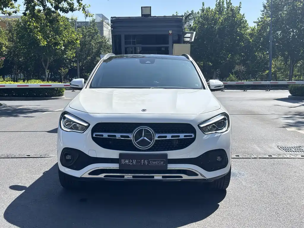 Mercedes-Benz GLA — миниатюра 2