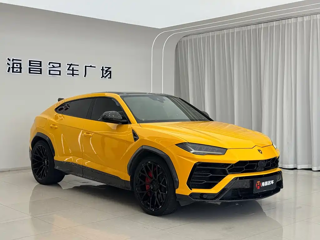 Lamborghini Urus — миниатюра 3
