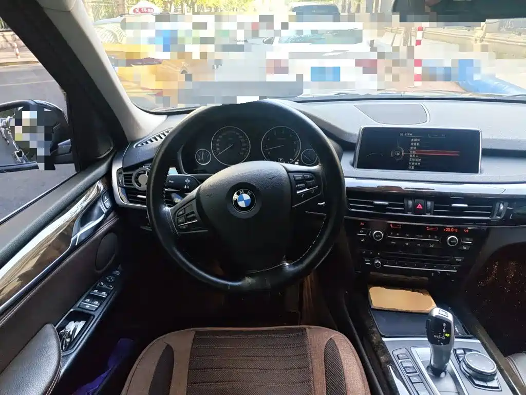 BMW X5 (Import) — миниатюра 6