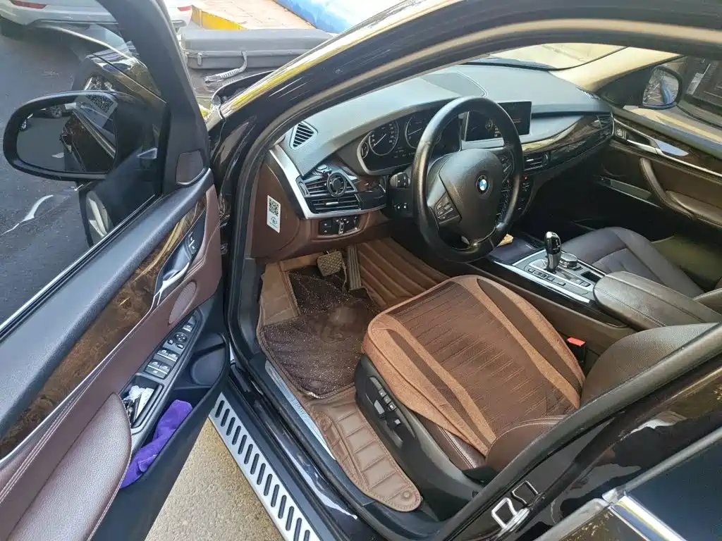 BMW X5 (Import) — миниатюра 12