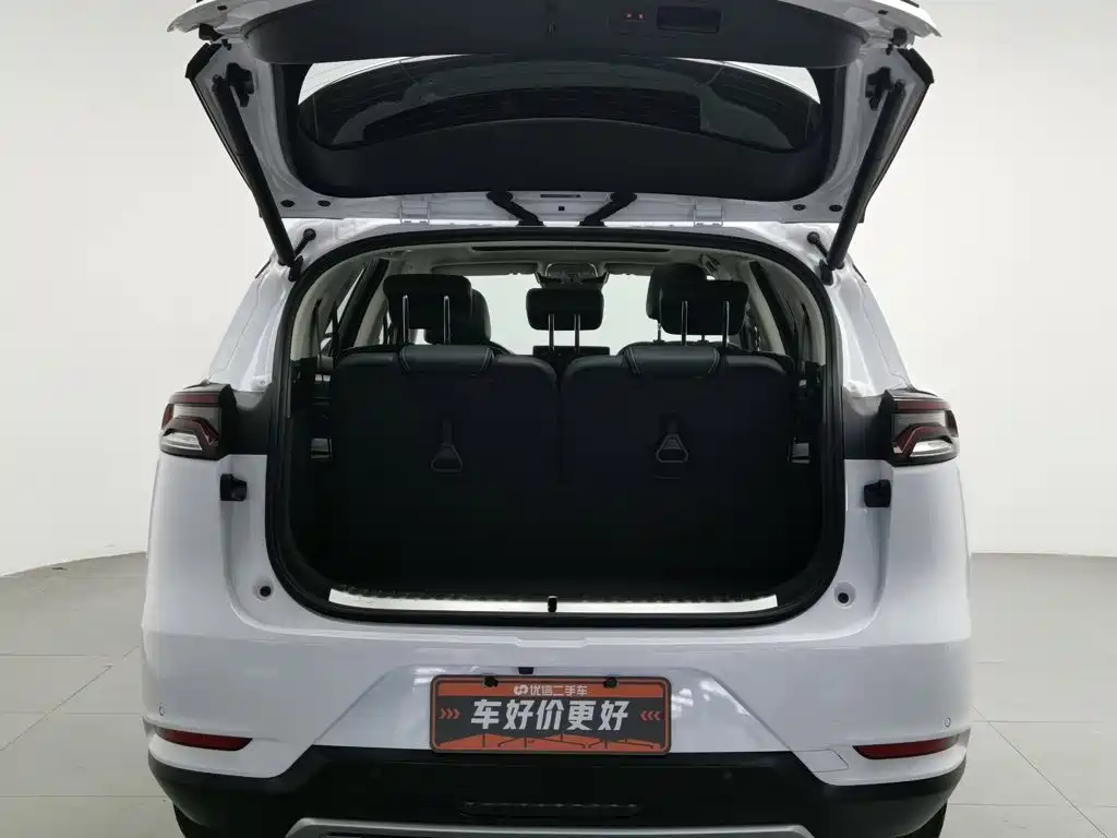 BYD Tang — миниатюра 16